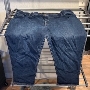 Lee Dark Blue Straight Leg Women's Denim Capris